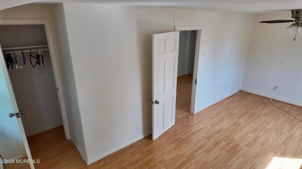 1142 Woodmere Drive Keyport, NJ 07735
