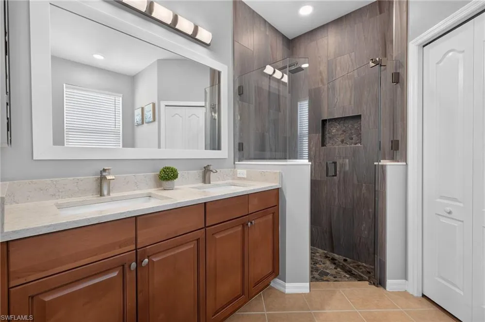 12695 Stone Tower Loop Fort Myers, FL 33913