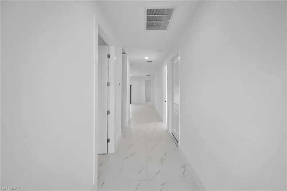 4744 27th St Sw Lehigh Acres, FL 33973
