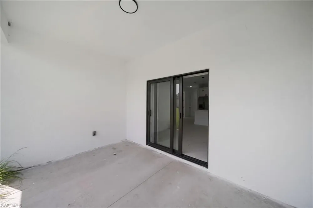 4744 27th St Sw Lehigh Acres, FL 33973