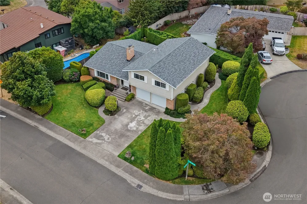 32125 27th Avenue SW Federal Way, WA 98023