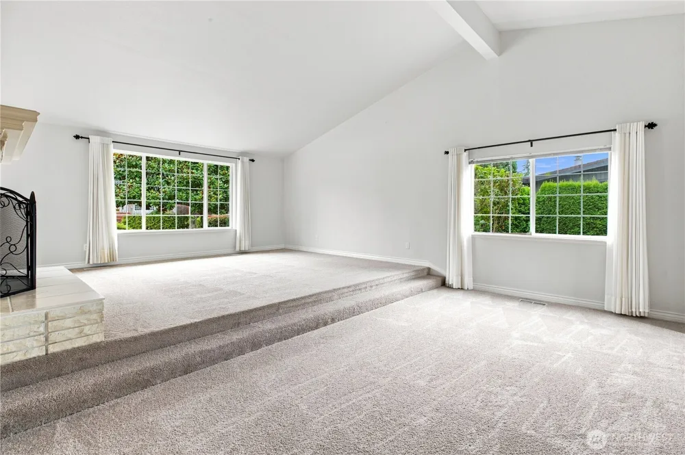32125 27th Avenue SW Federal Way, WA 98023