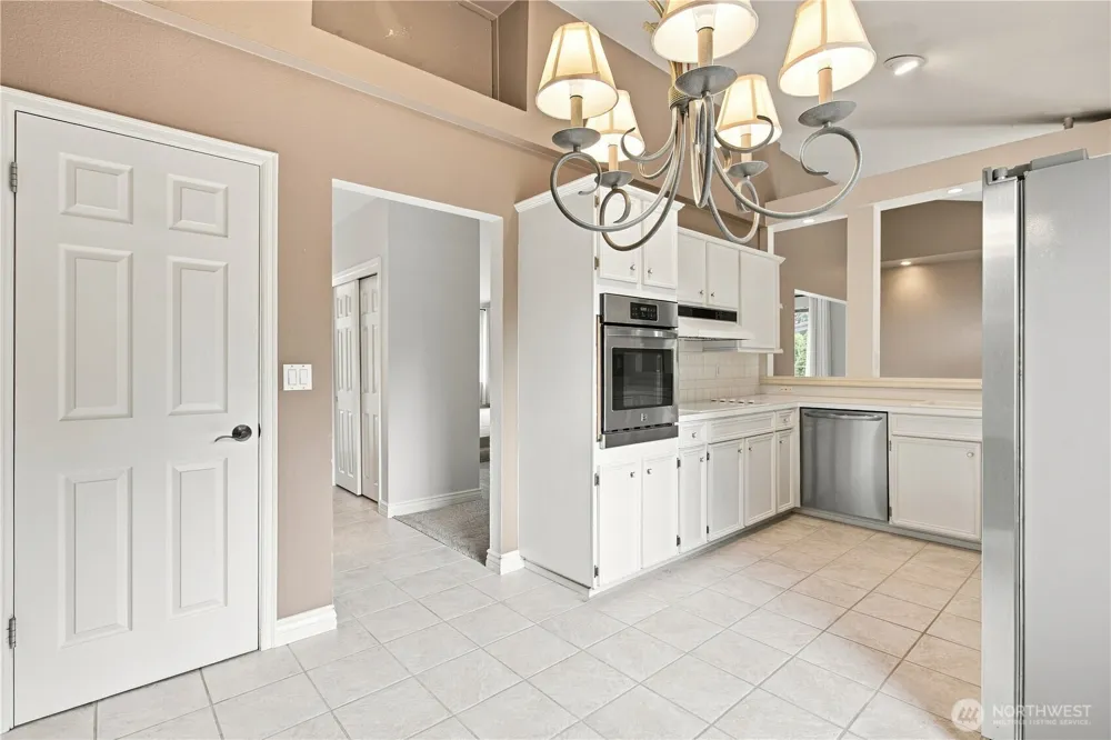 32125 27th Avenue SW Federal Way, WA 98023