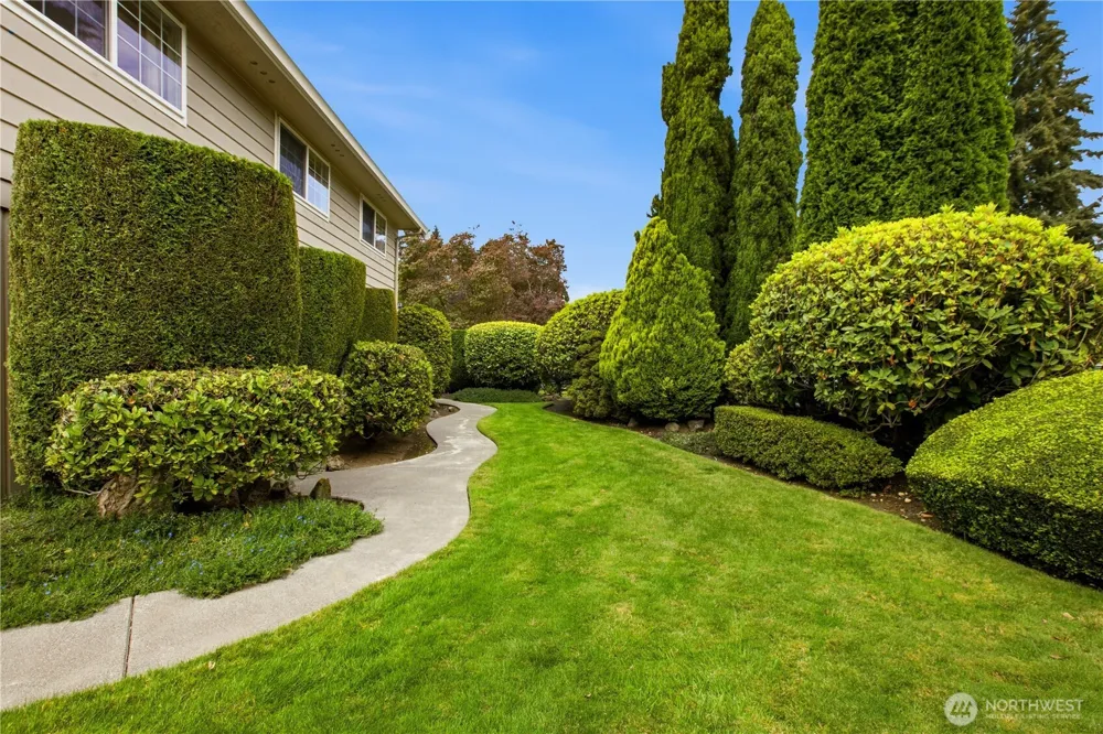 32125 27th Avenue SW Federal Way, WA 98023