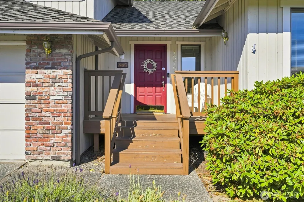 10704 44th Avenue SE Everett, WA 98208