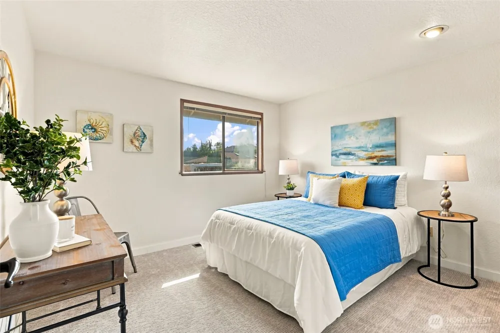 10704 44th Avenue SE Everett, WA 98208