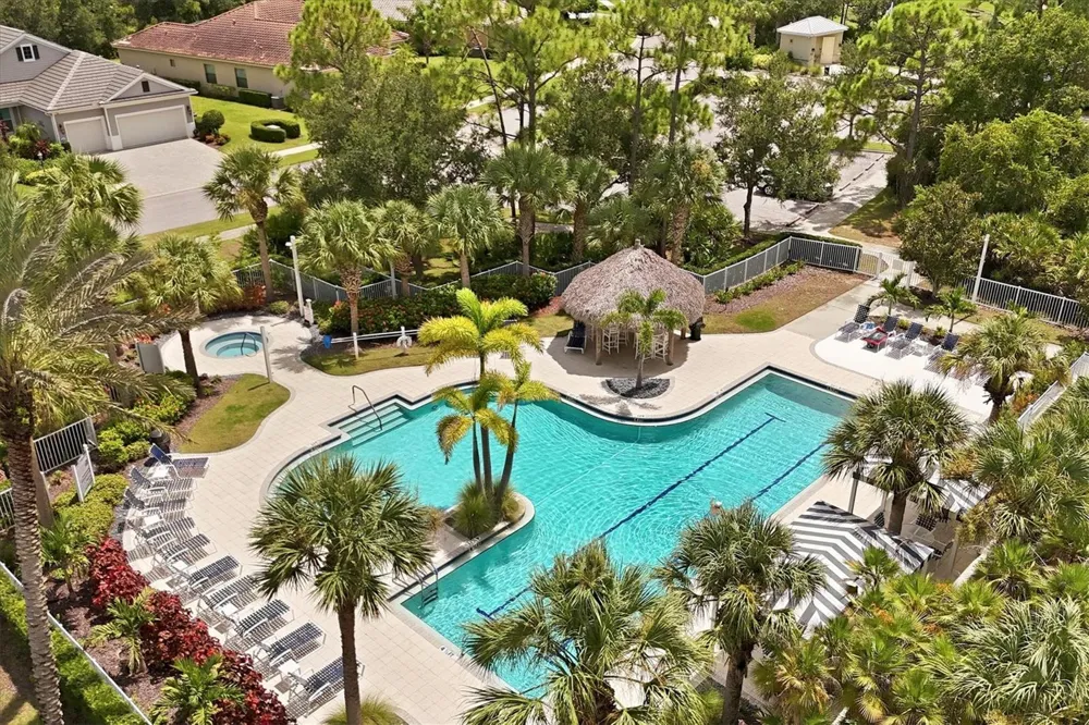 12610 SHIMMERING OAK CIRCLE Venice, FL 34293