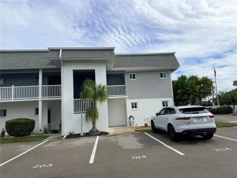 22375 EDGEWATER DRIVE #204