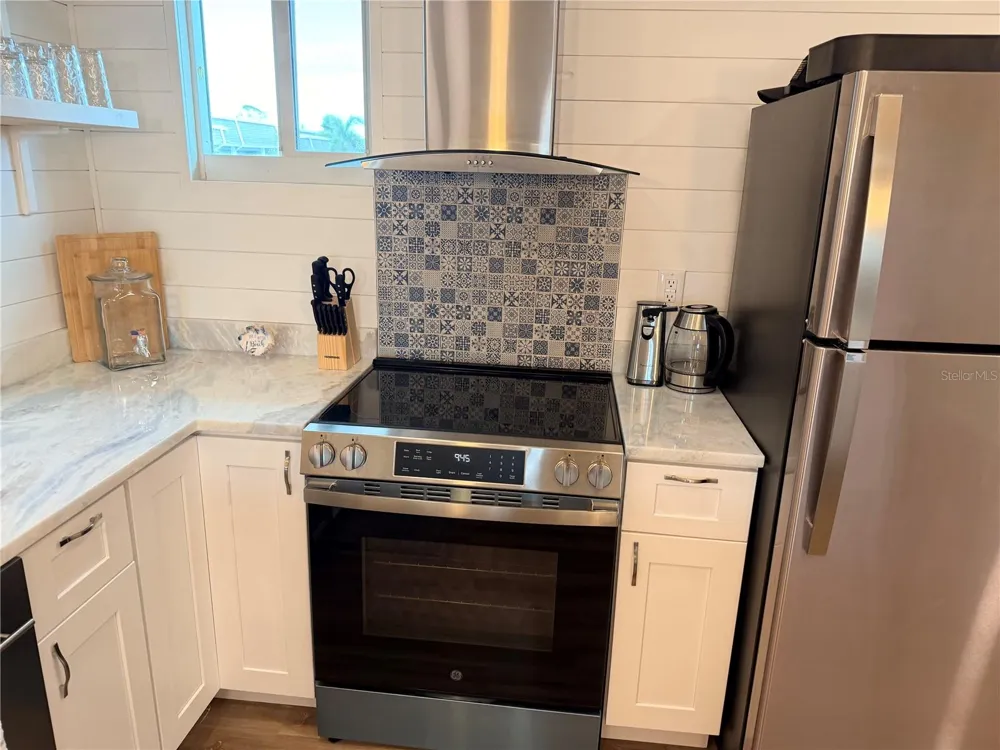 22375 EDGEWATER DRIVE #204 Port Charlotte, FL 33980