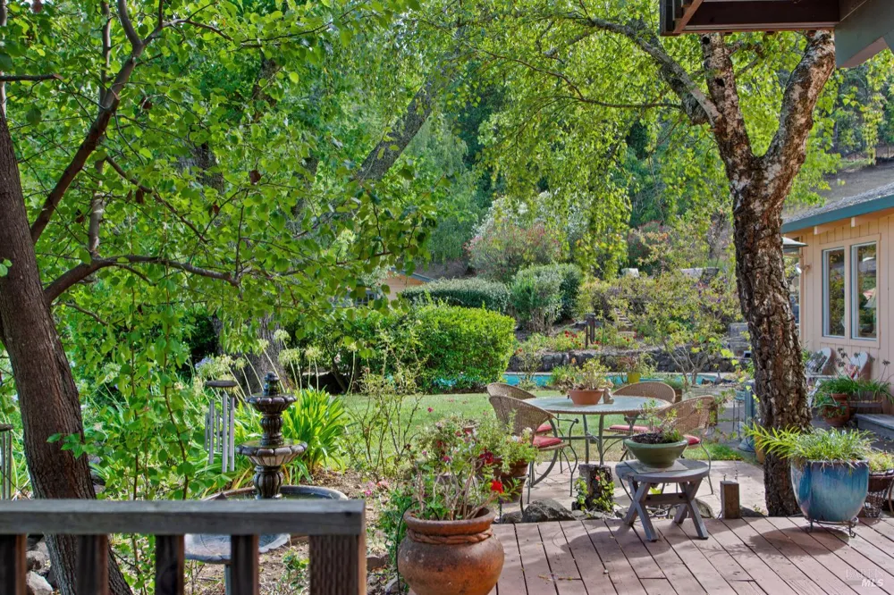 4552 Belmont Court Sonoma, CA 95476
