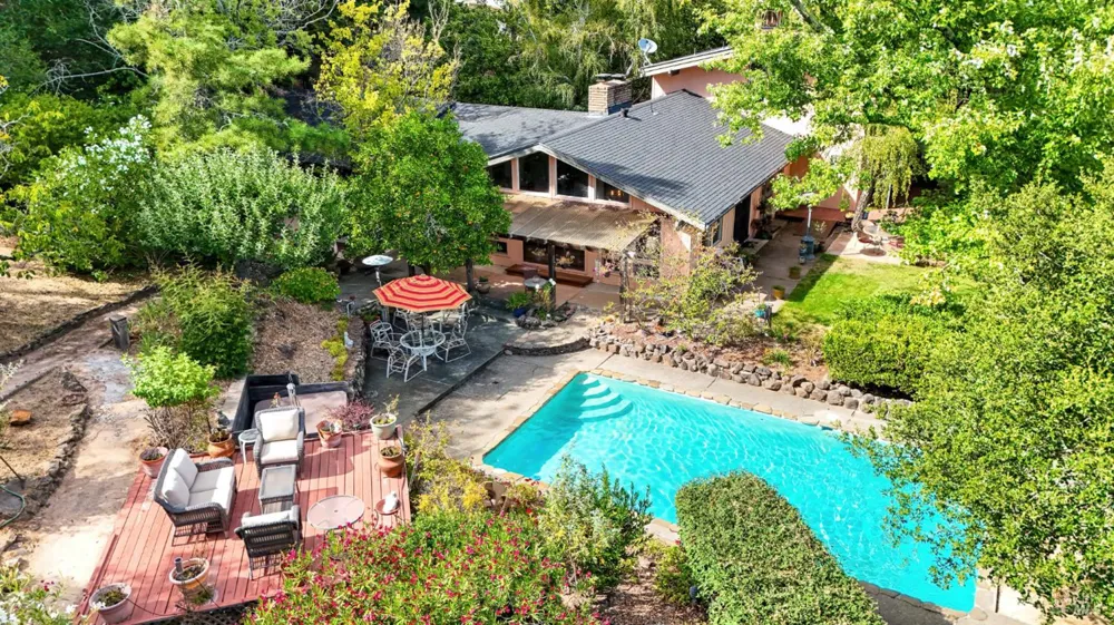 4552 Belmont Court Sonoma, CA 95476