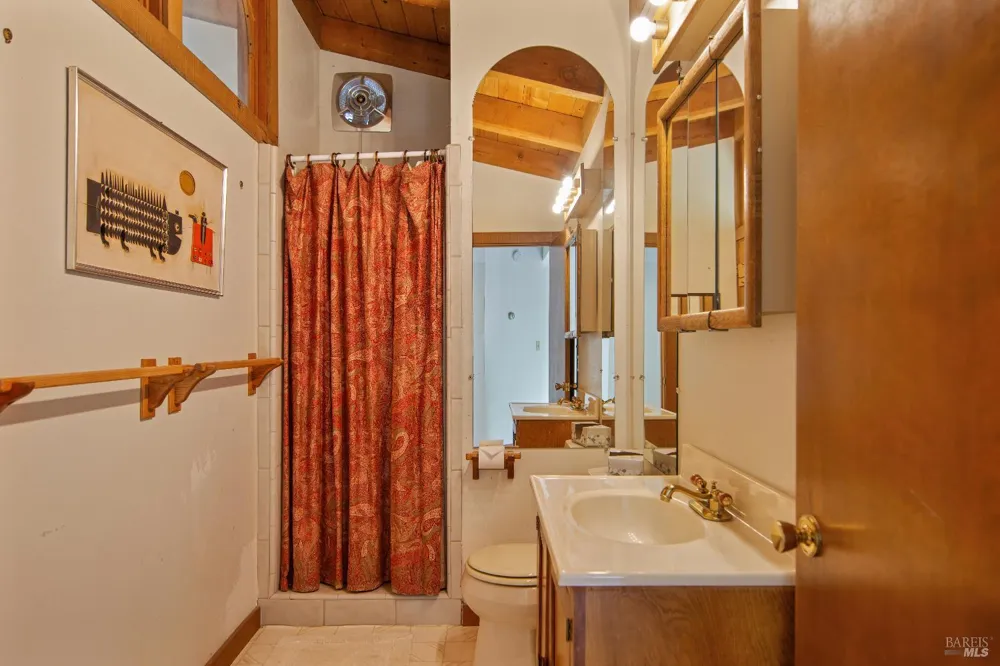 4552 Belmont Court Sonoma, CA 95476