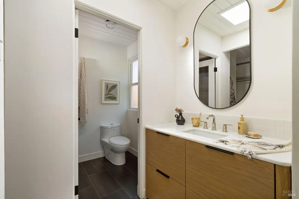 400 Nova Albion Way San Rafael, CA 94903