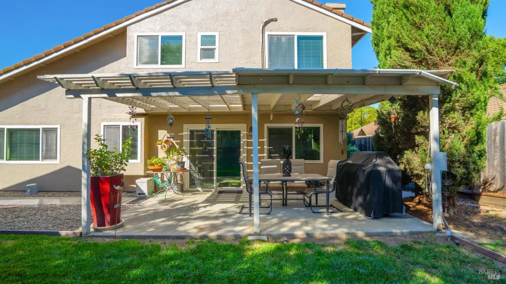 606 Sunnyvale Place Vacaville, CA 95687