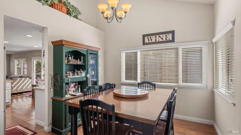 606 Sunnyvale Place Vacaville, CA 95687