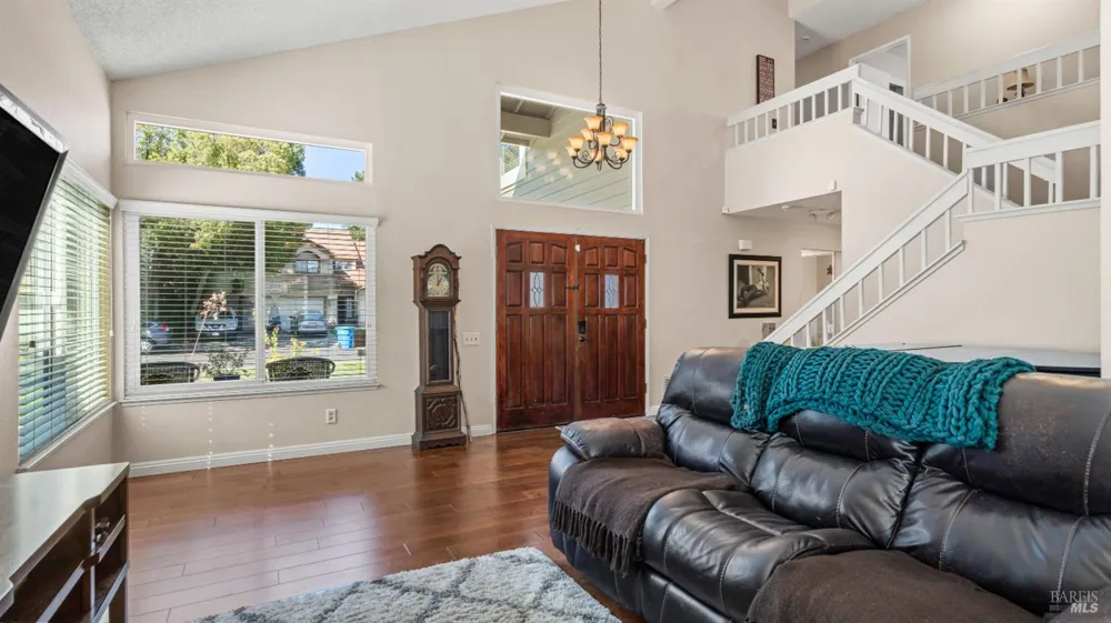 606 Sunnyvale Place Vacaville, CA 95687