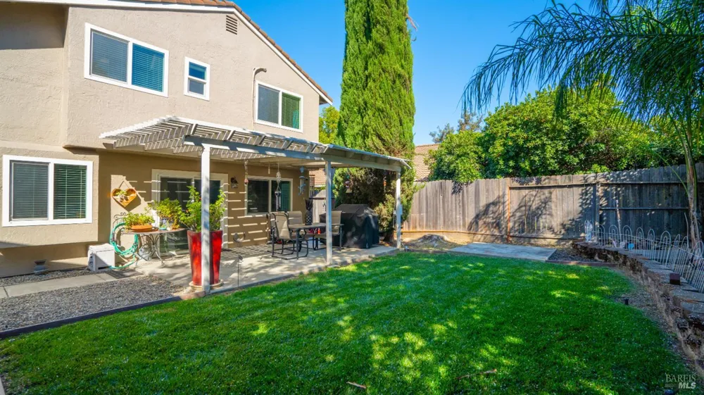 606 Sunnyvale Place Vacaville, CA 95687