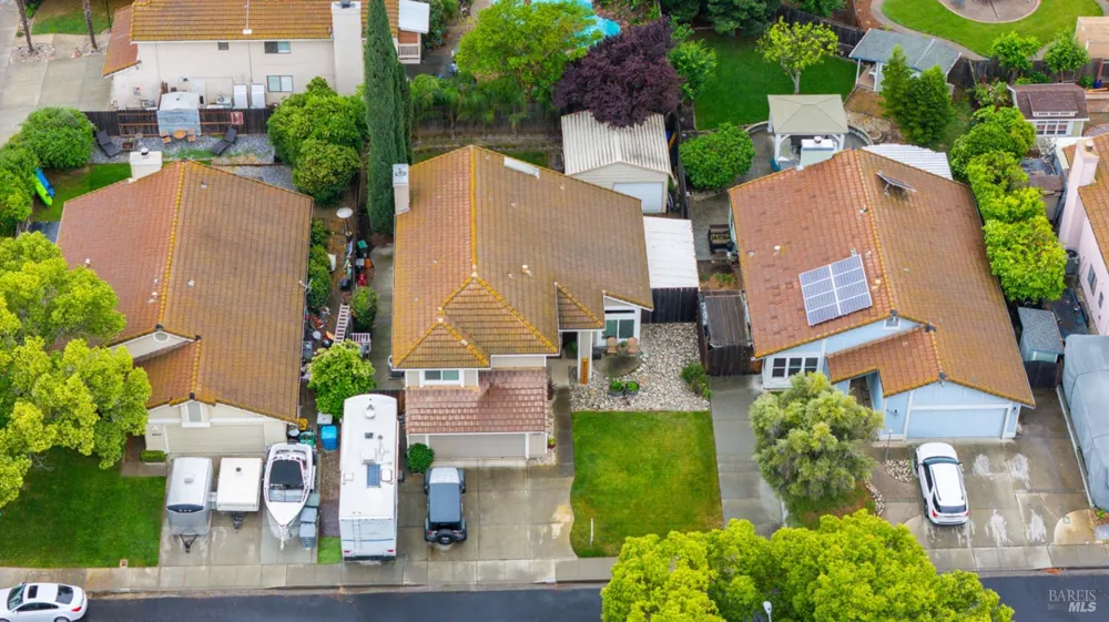 606 Sunnyvale Place Vacaville, CA 95687