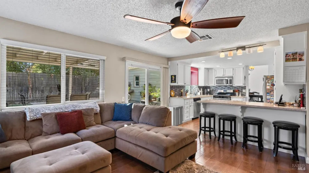 606 Sunnyvale Place Vacaville, CA 95687
