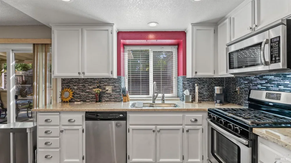 606 Sunnyvale Place Vacaville, CA 95687