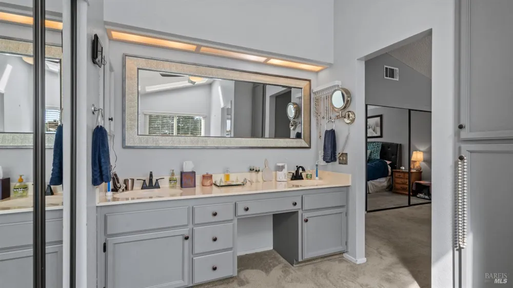 606 Sunnyvale Place Vacaville, CA 95687