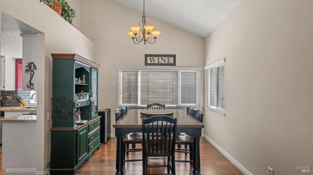 606 Sunnyvale Place Vacaville, CA 95687