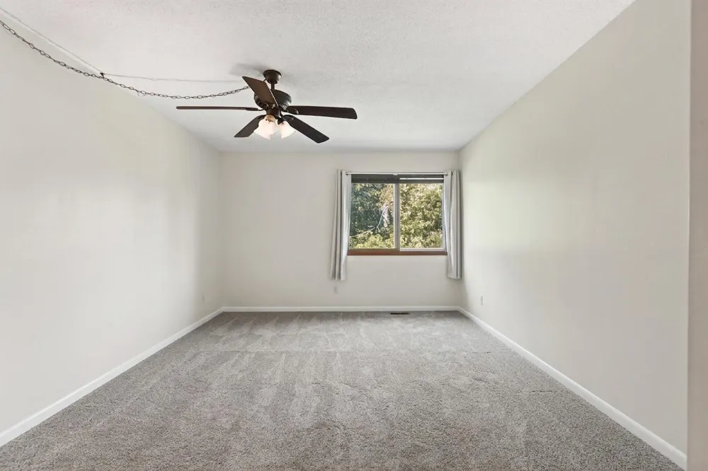 135 Viking Drive E #309 Little Canada, MN 55117