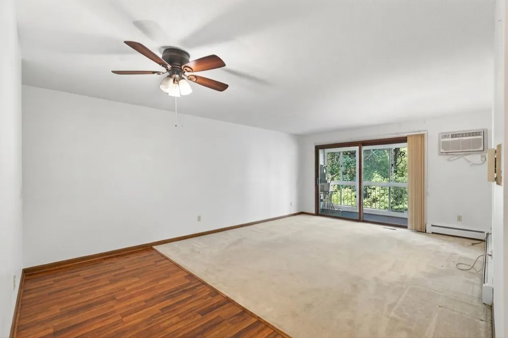 135 Viking Drive E #309 Little Canada, MN 55117