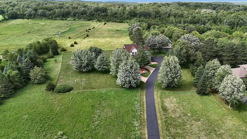 2039 35th Street Sartell, MN 56377