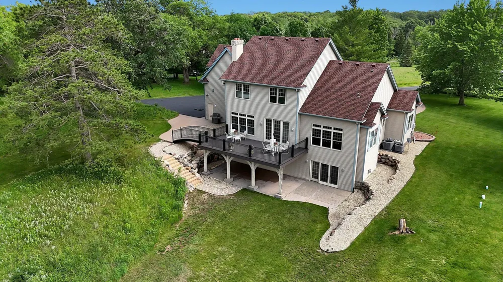 2039 35th Street Sartell, MN 56377
