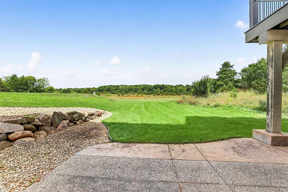 2039 35th Street Sartell, MN 56377