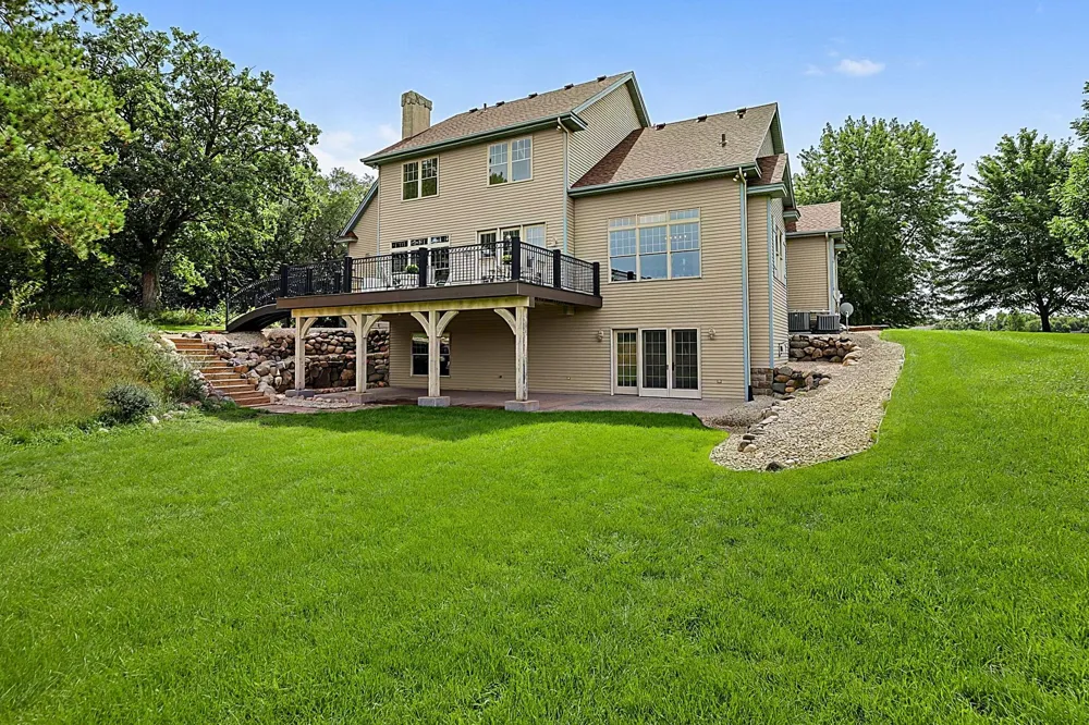 2039 35th Street Sartell, MN 56377