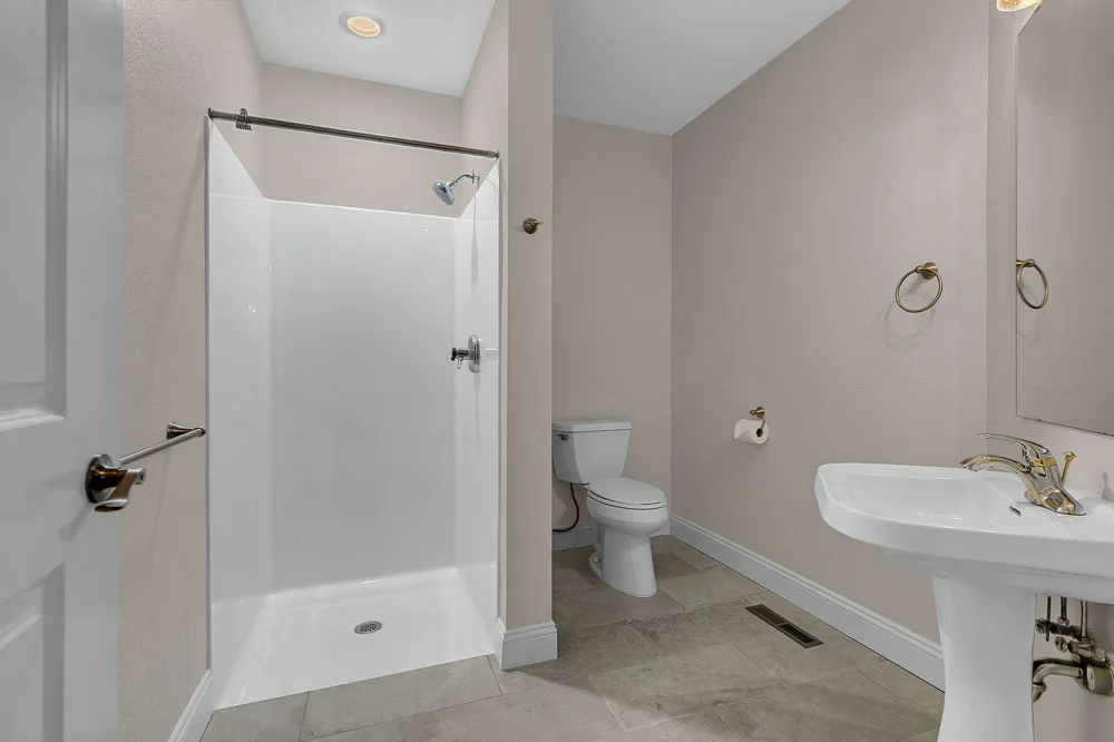 2039 35th Street Sartell, MN 56377