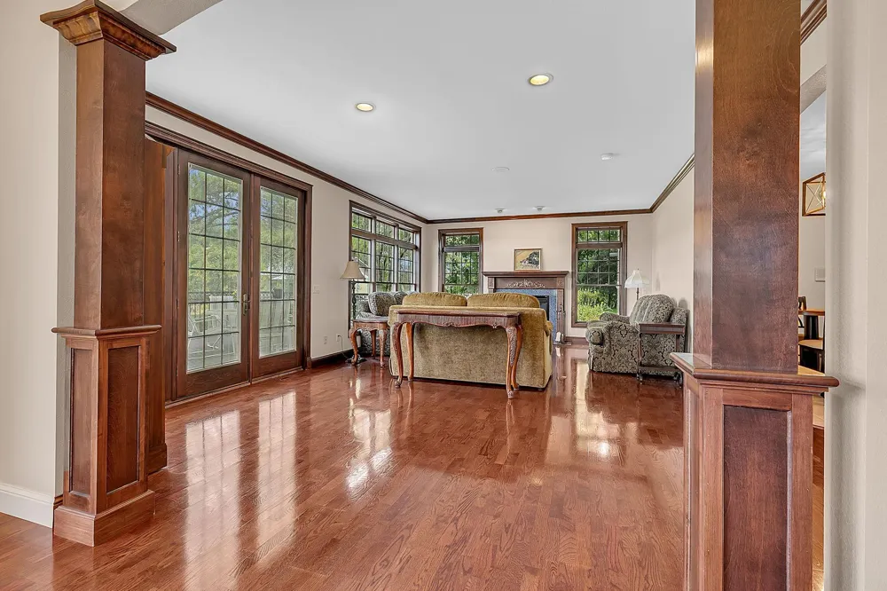 2039 35th Street Sartell, MN 56377