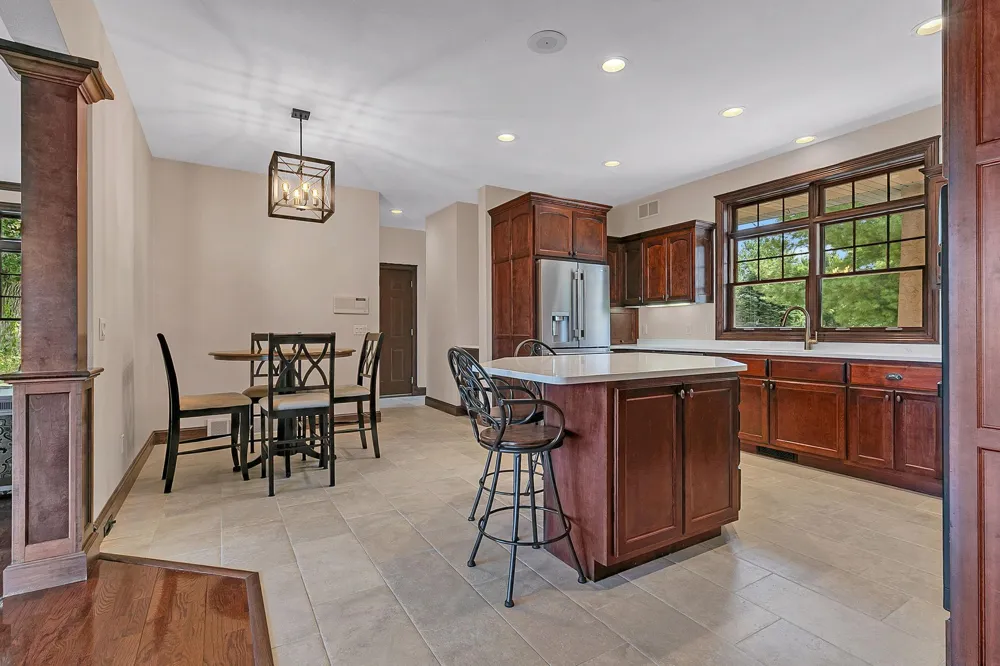 2039 35th Street Sartell, MN 56377