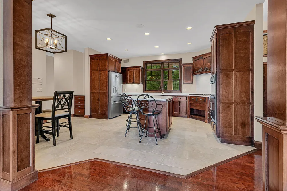 2039 35th Street Sartell, MN 56377