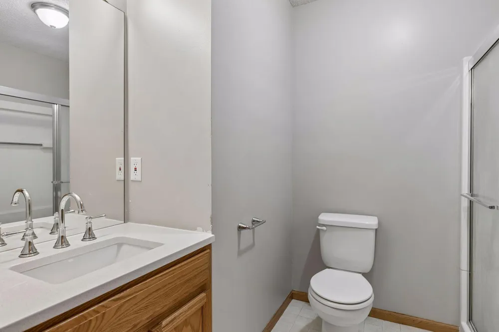 2085 Saint Johns Court Woodbury, MN 55129