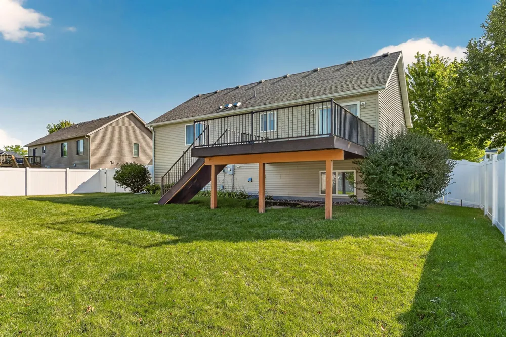 3799 Odyssey Drive SW Rochester, MN 55902