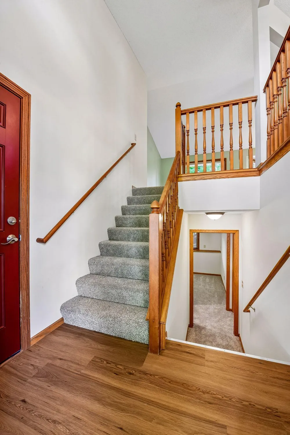 356 Bluestem Avenue Shakopee, MN 55379