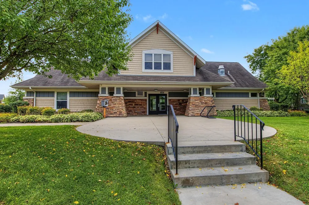 2598 136th Street W Rosemount, MN 55068