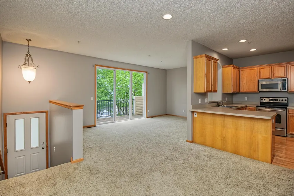 2598 136th Street W Rosemount, MN 55068