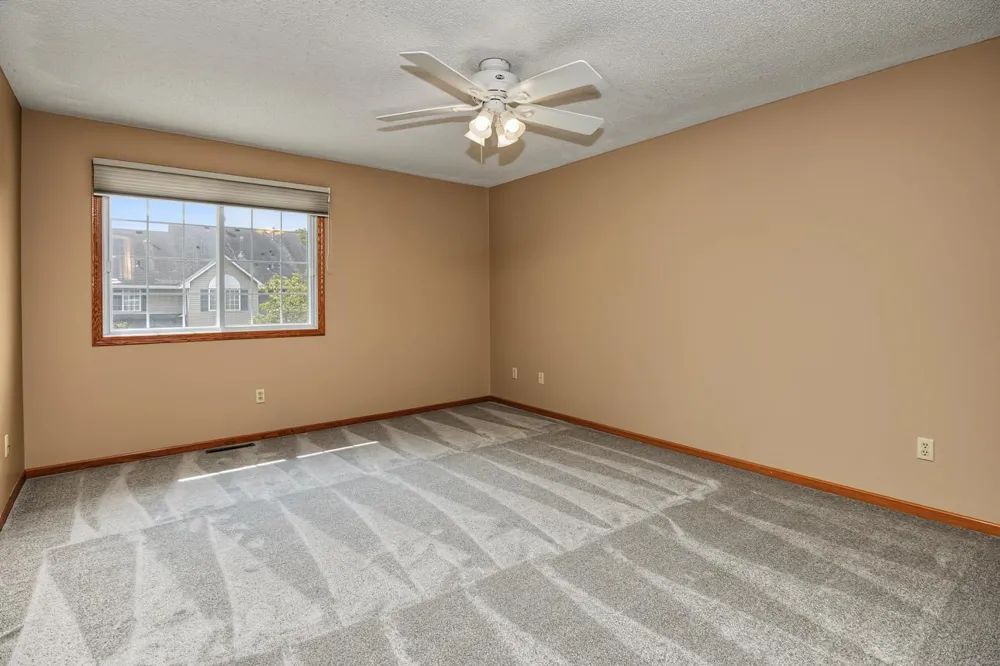 2802 Mallard Drive Woodbury, MN 55125