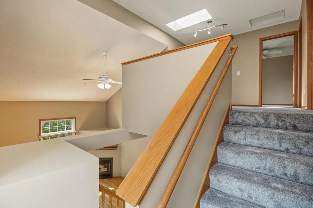 2802 Mallard Drive Woodbury, MN 55125