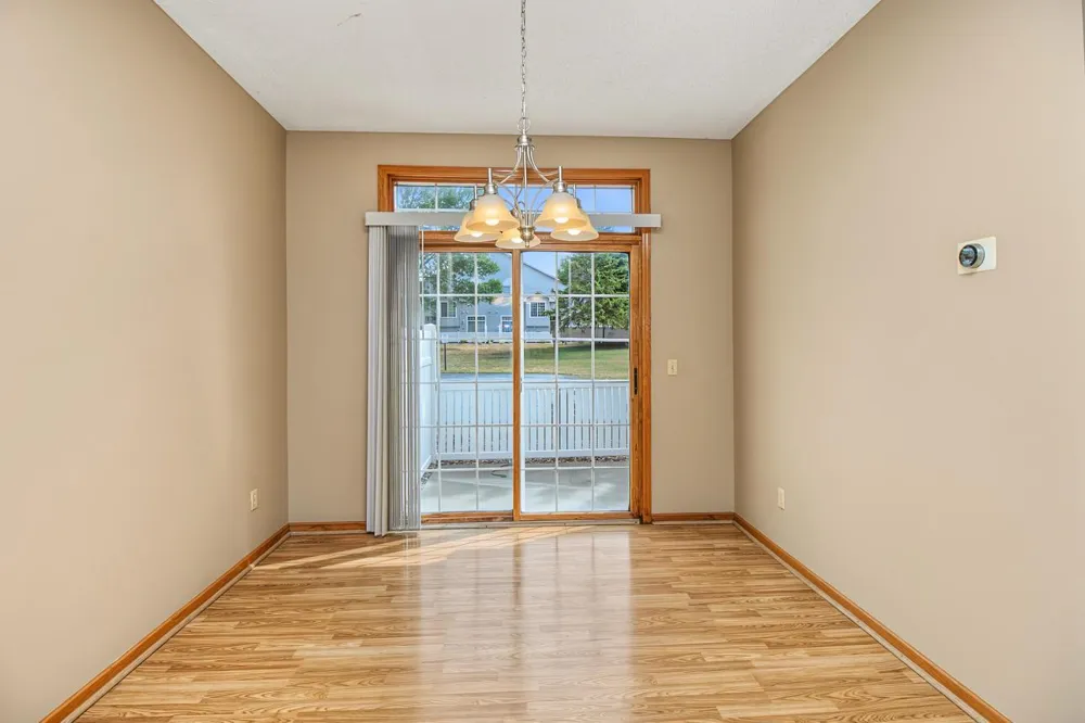 2802 Mallard Drive Woodbury, MN 55125