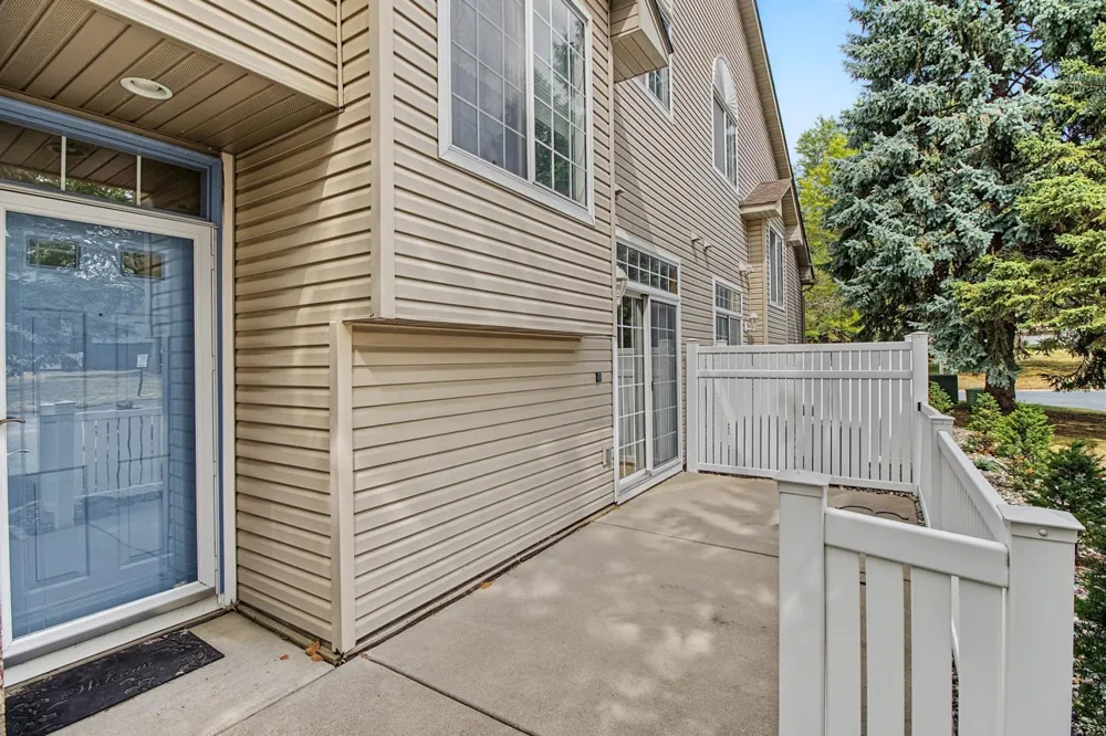 2802 Mallard Drive Woodbury, MN 55125