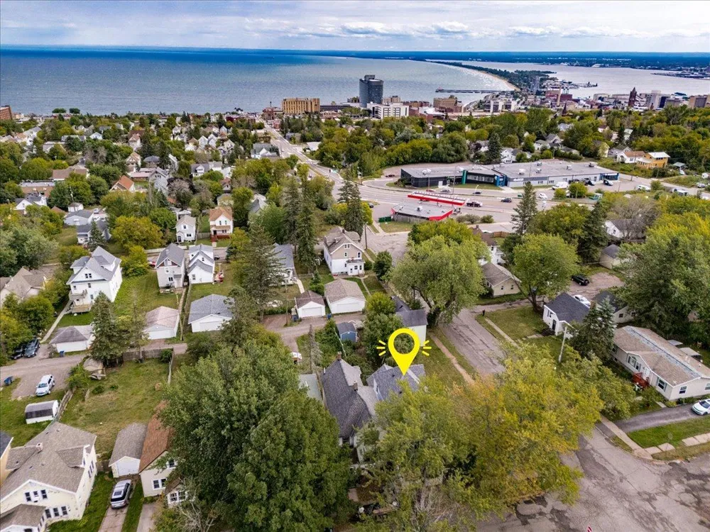 604 E 11th Street Duluth, MN 55805