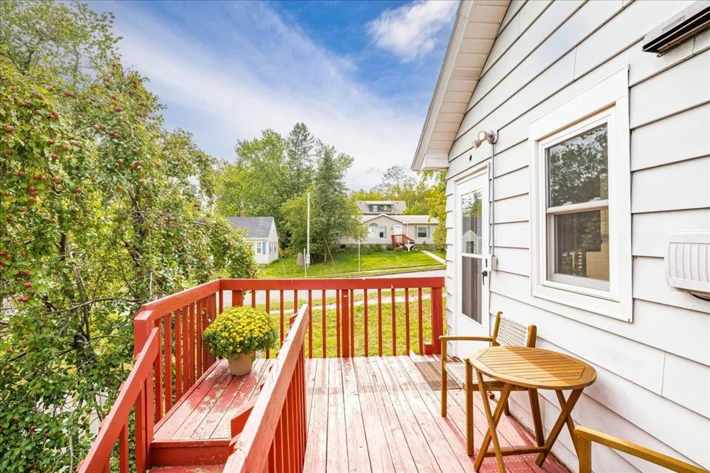 604 E 11th Street Duluth, MN 55805