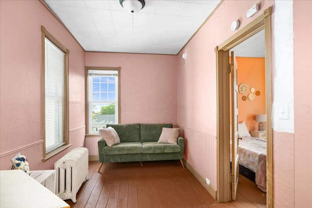 604 E 11th Street Duluth, MN 55805