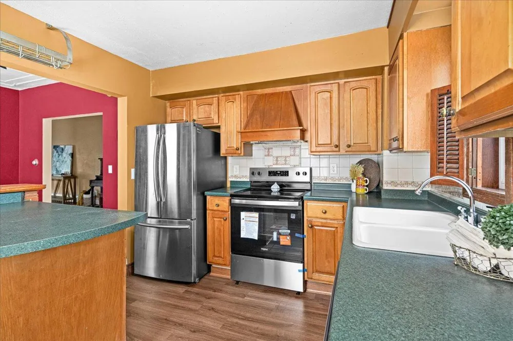 604 E 11th Street Duluth, MN 55805