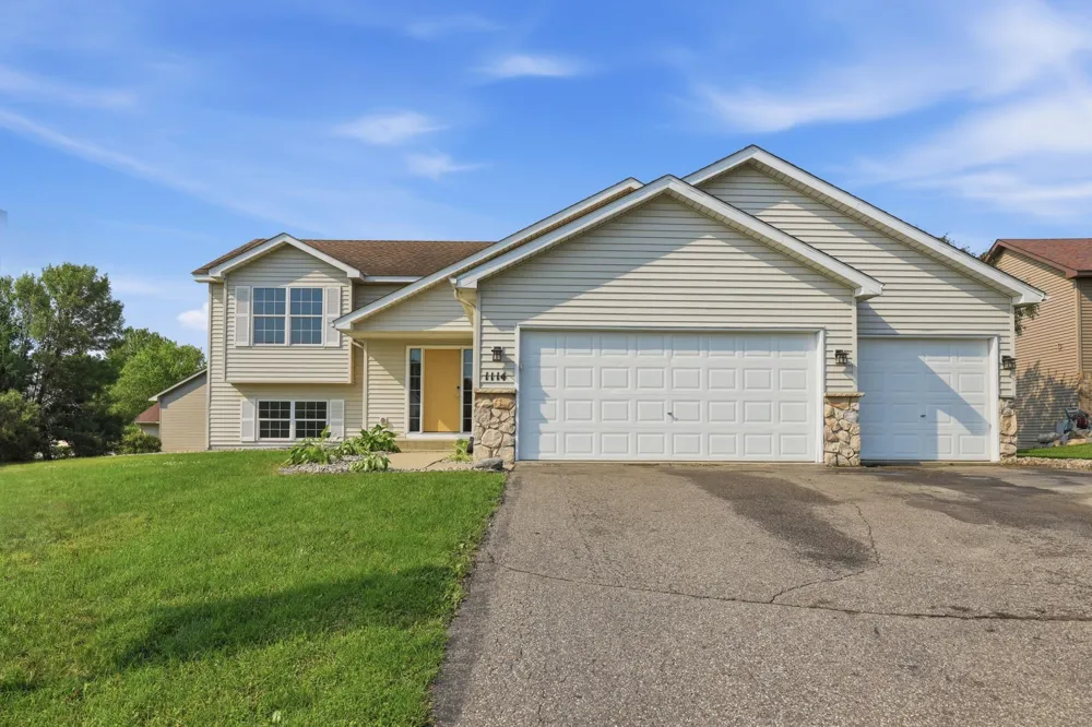 1114 Hidden Creek Boulevard Mayer, MN 55360